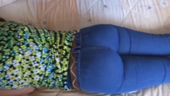 Secret Cam: 58YO Latina Mom's Huge Booty in Jeans On & Off!