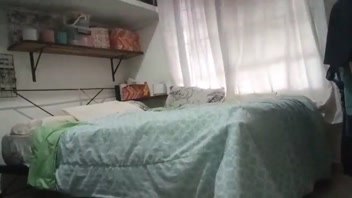 Hidden Phone Catches Hot Babe with Big Booty!