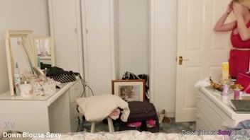 Jodie Ellen - Green Wet Fingers: Hot Blonde Babe Teaser!