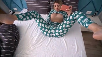 Step Sis Caught Watching Porn, Begs for Creampie Help!