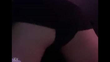 Sneaky Peek: Amateur Upskirt Secrets!