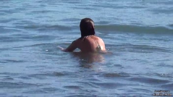 Secret Beach Cam: Camilla Moon Exposed!